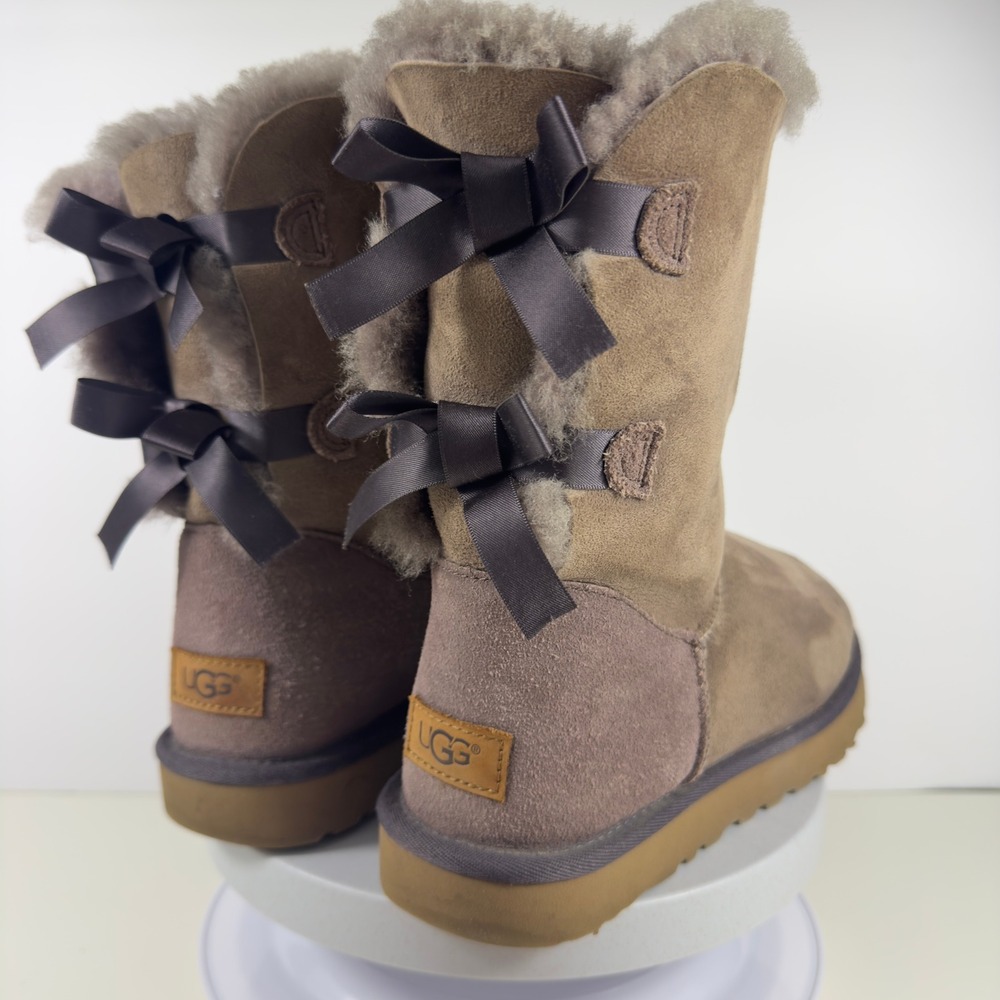 UGG Bailey‎ Bow II Stormy Grey Suede Shearling Boots Women's Size 10 Mid-Calf - Picture 4 of 11